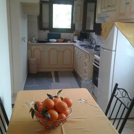 Iridas House In Farm Near The Sea Plaka (Arcadia)